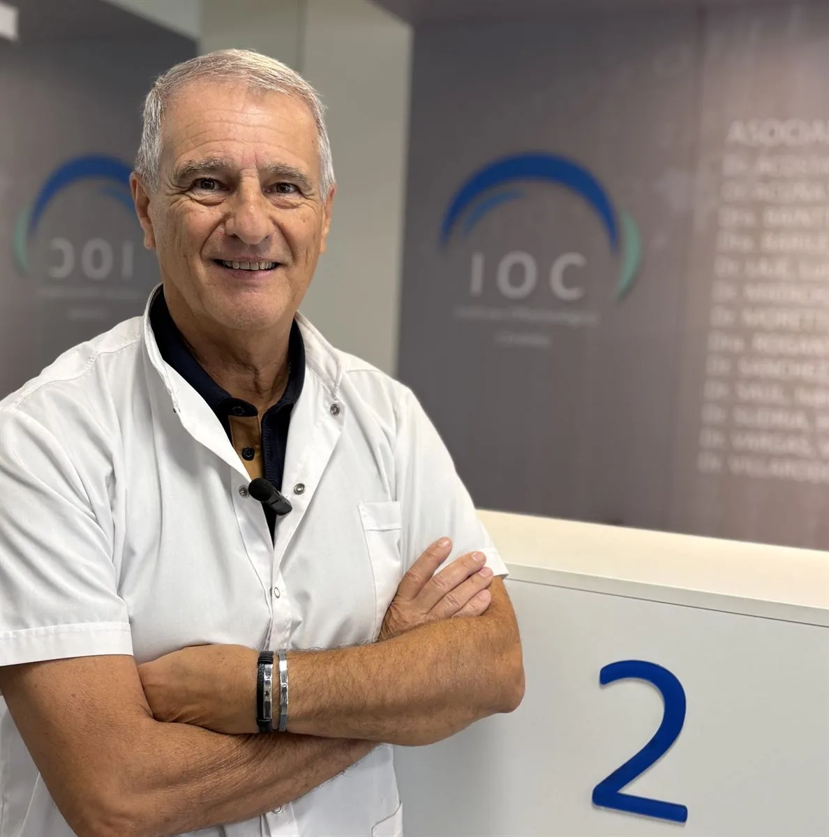Médico oftalmólogo asociado del Instituto Oftalmológico de Córdoba